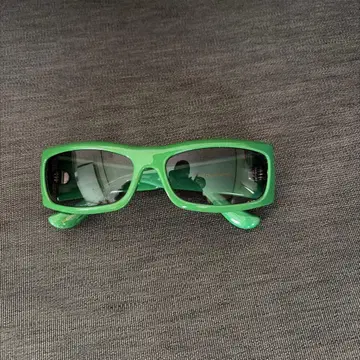 BLACK FLYS GRN fly well