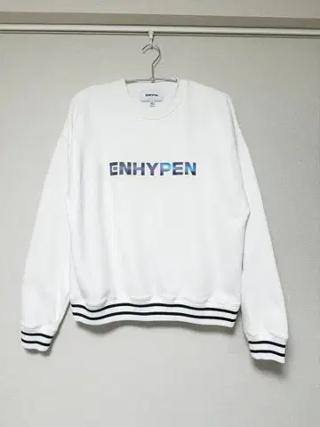 ENHYPEN BORDER:DAY ONE SWEATSHIRT 화이트 M