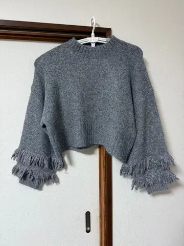 LEPSIM 3.5G 소매 절개 풀오버