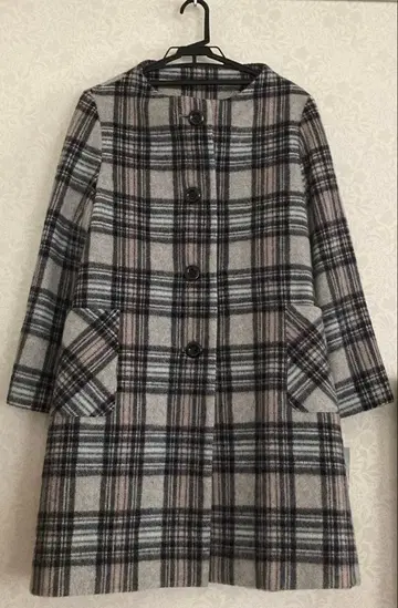 새상품 Horn 체크 울 혼방 코트 M~L 그레이