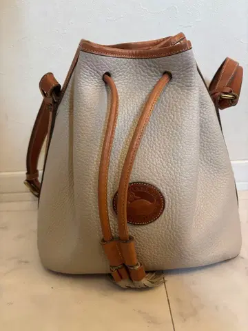 DOONEY&BOURKE 도우니앤버크 숄더백 복조리