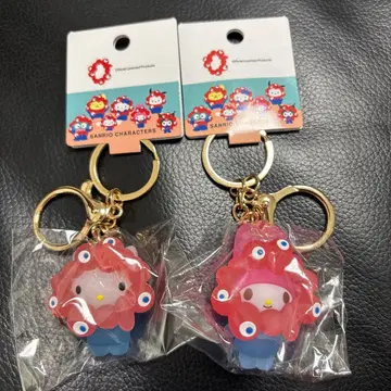 산리오 캐릭터 클리어 컬러 키링 2개 세트