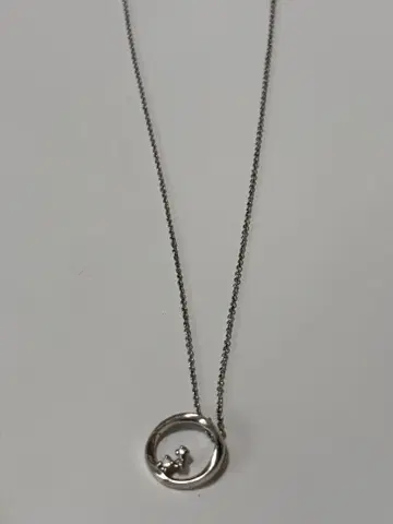 실버 원형 펜던트 목걸이