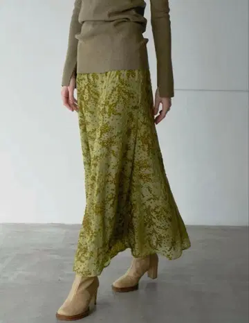 CLANE DOT OPAL FLARE SKIRT