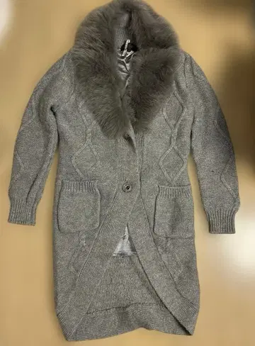 퍼 포함 그레이 니트 가디건