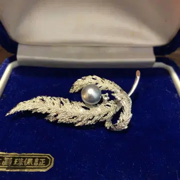 실버 잎 디자인 브로치