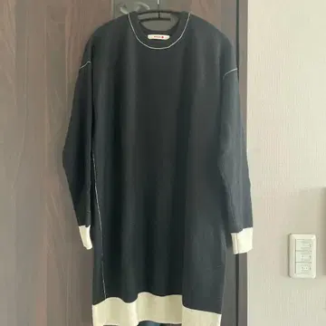 BACCA 블랙 긴팔 니트 원피스 tomorrowland