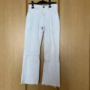 레드카드 아이스 블루 부츠컷 데님