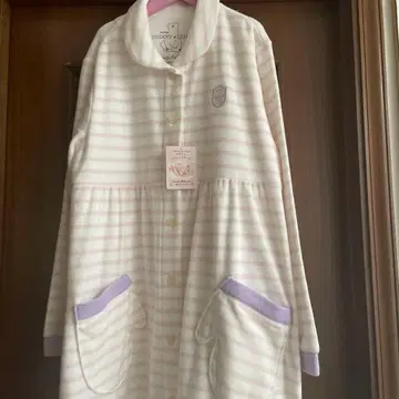 미사용 새상품 나루에 문탄 룸웨어 원피스 가운