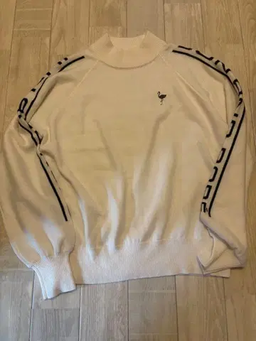 준앤로페 화이트 니트 M