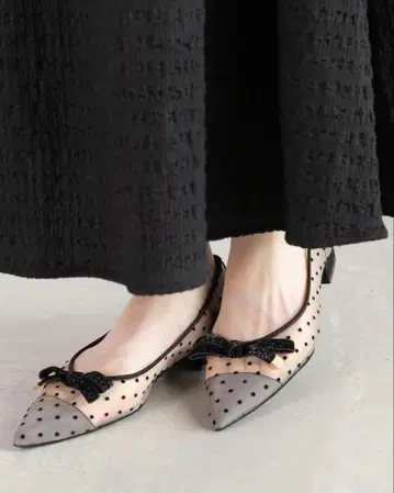 RANDA 라메 리본 튤 펌프스 베이지