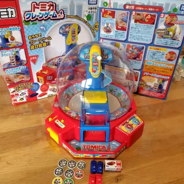 토미카 뽑기 게임 [ 1년 중고, 에볼타 NEO 포함 ]