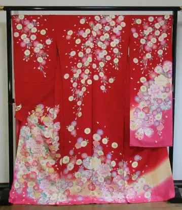 귀여운 꽃무늬 후리소데 실크 100% 가봉 미재단품 붉은색 바탕 계열