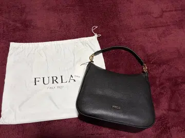 FURLA 블랙 숄더백 미사용 새상품