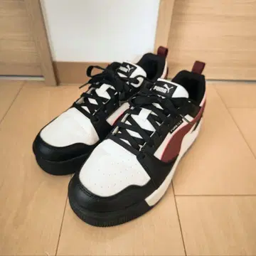 PUMA 스니커즈 25cm