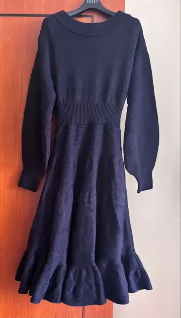아디아무 니트 원피스 네이비