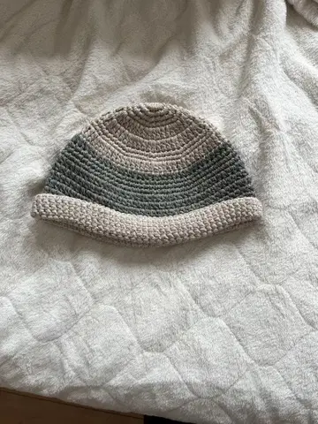 Nine Tailor 니트 모자