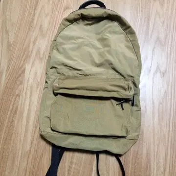 스탠다드 서플라이 베이지 백팩