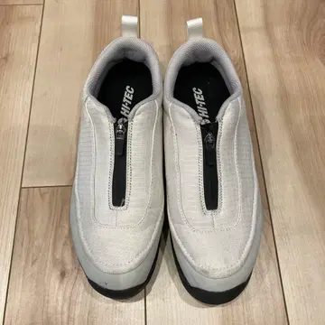 HI-TEC AORAKI MOC 우천 겸용 발수 가공 프론트 지퍼