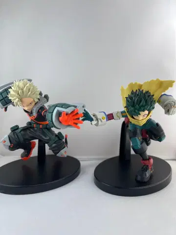 나의 히어로 아카데미아 미도리야 이즈쿠 바쿠고 카츠키 피규어 2체 세트