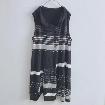 센소유니코 지우 튜닉 베스트 민소매 슬리브리스 아지메 40