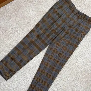 ZARA 그레이와 브라운 체크 슬랙스