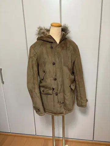 브라운 퍼 자켓