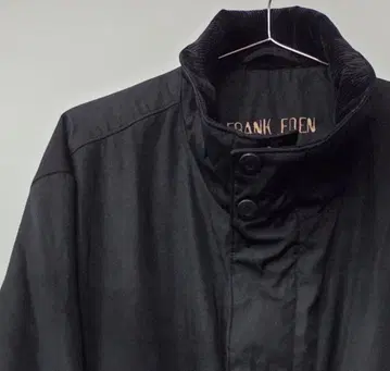 FRANK EDEN 블랙 스텐카라 코트