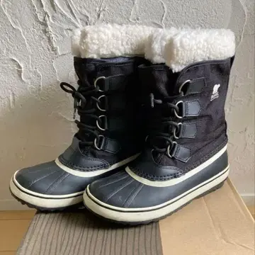 SOREL 방수 퍼 부츠