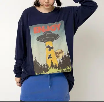 RNA ENJOY 우주선 그래픽 긴팔 T셔츠