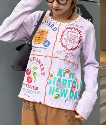 [새상품] 헬로 샌프란시스코 패치워크 프린트 상의 퍼플