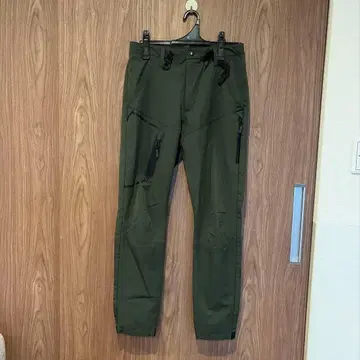 올리브 그린 워크 팬츠 M