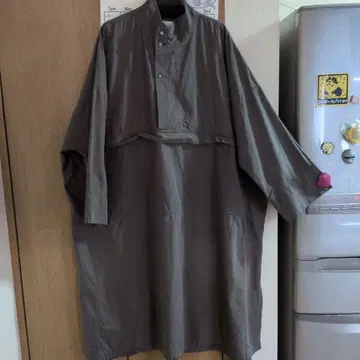 에스오 SO 하이넥 하프 버튼 셔츠 원피스