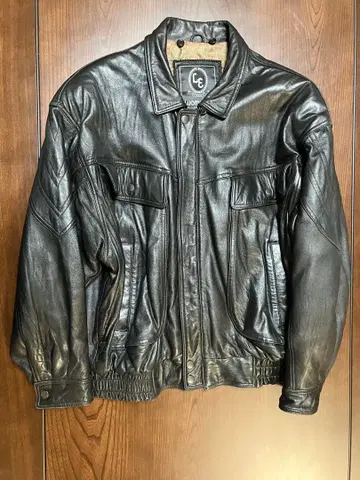 블랙 가죽 자켓