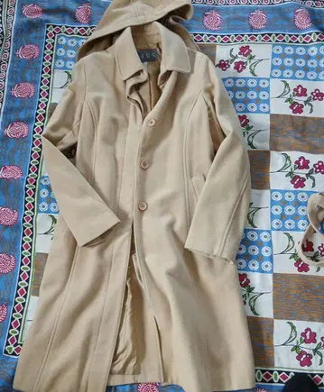 O.Z.O.C. 베이지 후드 부착 울 코트 38