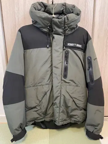 SCHOTT 올리브 그린 다운 자켓 샷 M
