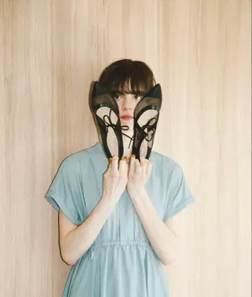 [1회 착용만] RODE SKO 청키힐 리본 펌프스