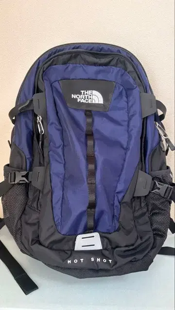THE NORTH FACE HOT SHOT 백팩