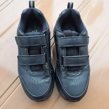 SKECHERS 블랙 스니커즈 와이드 25cm 가죽 벨트