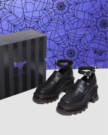 닥터 마틴 웬즈데이 코란