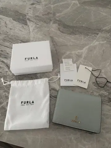 FURLA 까멜리아 S 컴팩트 지갑