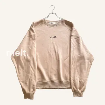 melt. 멜트 맨투맨 로고 원 포인트 속기모 자수 트레이닝복