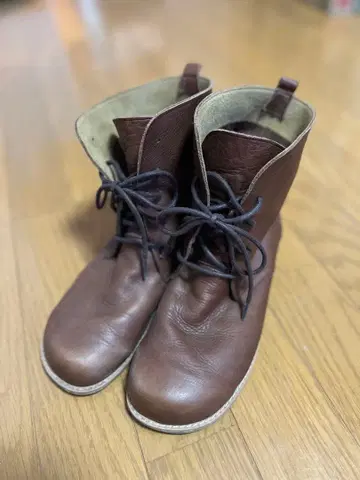 TIDEWAY 브라운 가죽 숏부츠