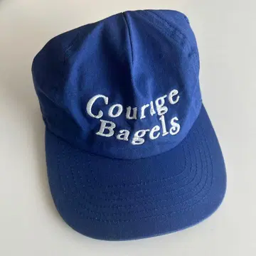 Courage Bagels 캡