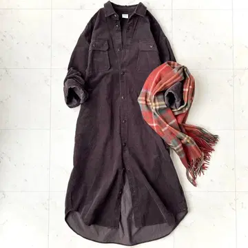 컨디션 최상 어반 리서치 도어스 코듀로이 롱 셔츠 원피스 브라운