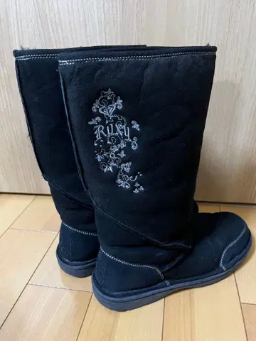 ROXY 어그 부츠