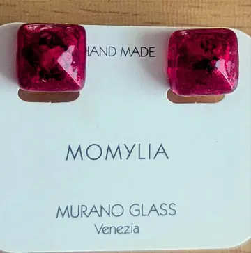 하코네 유리숲 미술관 귀걸이 ORO/ROSSO 마름모꼴 광택 있음