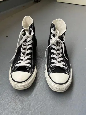 컨버스 올스타 하이 블랙스니커즈