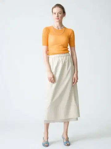 새상품 에부르 타이트 스트레이트 스커트 38