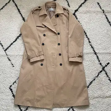 UNDERTREE 베이지 트렌치코트